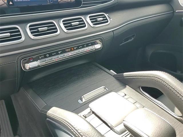 Photo of 2024 Black Mercedes-Benz GLE 350