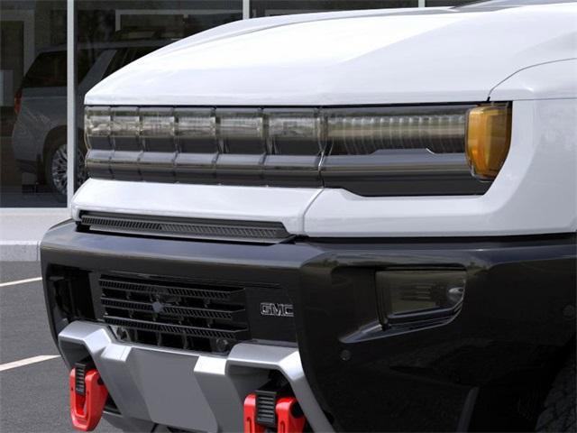 Photo of 2025 White GMC HUMMER EV SUV