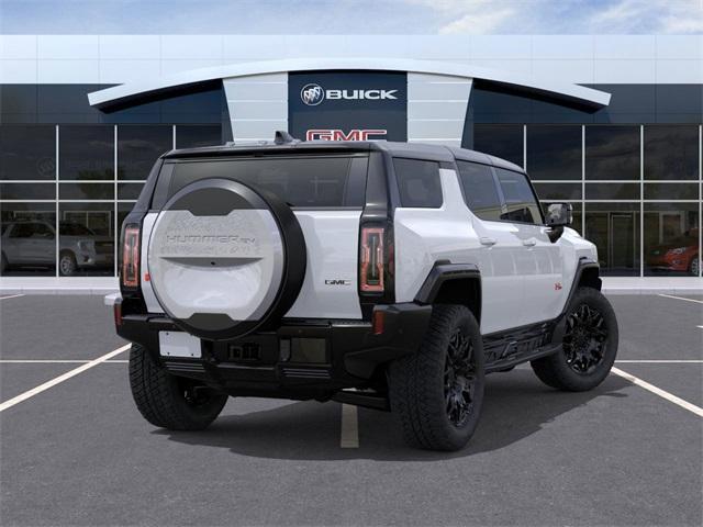 Photo of 2025 White GMC HUMMER EV SUV