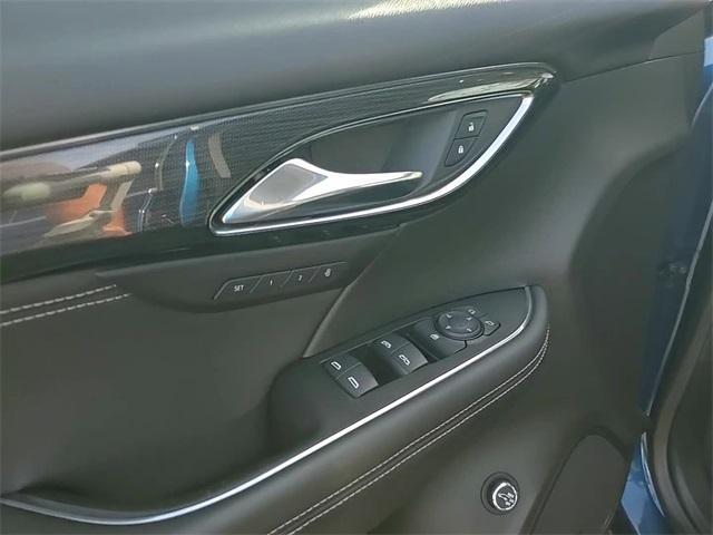 Photo of 2023 Sapphire Metallic Buick Envision