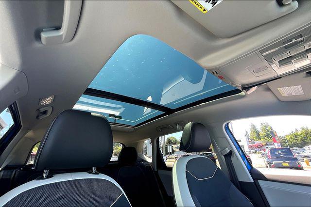 Photo of 2025 Cornflower Blue Volkswagen Taos