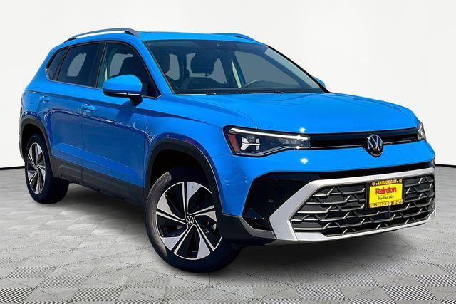 Photo of 2025 Cornflower Blue Volkswagen Taos