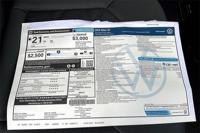 Photo of 2025 Deep Black Pearl Volkswagen Atlas