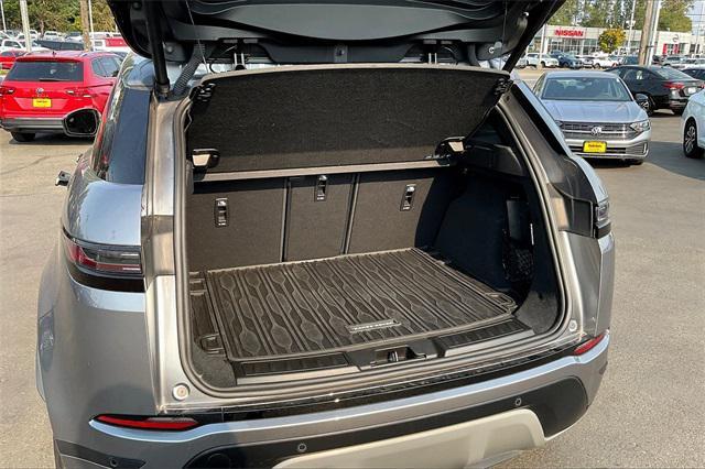Photo of 2024 Eiger Grey Metallic Land Rover Range Rover Evoque