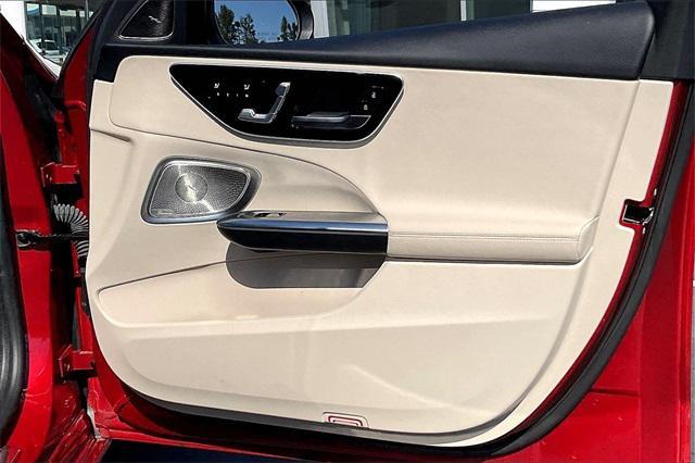 Photo of 2022 MANUFAKTUR Cardinal Red Metallic Mercedes-Benz C-Class