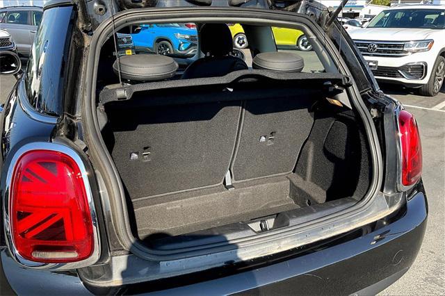 Photo of 2019 Midnight Black Metallic MINI Hardtop