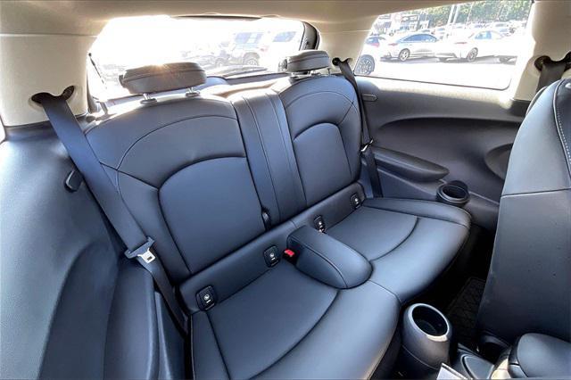 Photo of 2019 Midnight Black Metallic MINI Hardtop