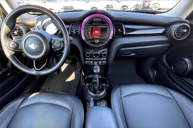 Photo of 2019 Midnight Black Metallic MINI Hardtop