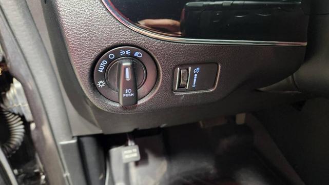 Photo of 2020 Pewter Dodge Grand Caravan