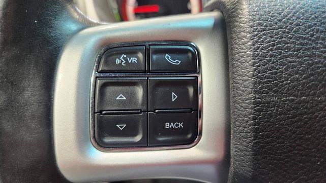 Photo of 2017 Silver Dodge Grand Caravan