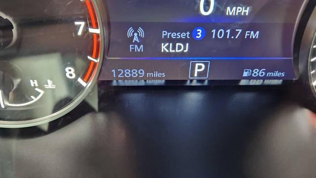 Photo of 2023 Black Nissan Altima