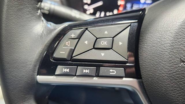Photo of 2023 Black Nissan Altima
