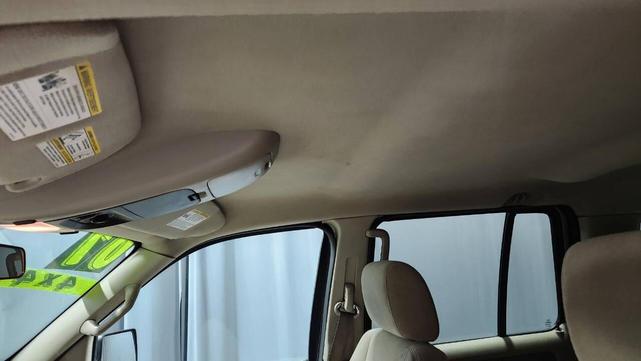 Photo of 2007 Silver Ford Explorer