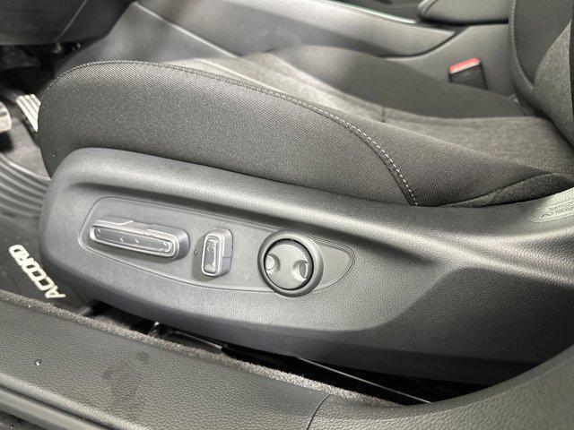 Photo of 2025 Crystal Black Pearl Honda Accord Hybrid