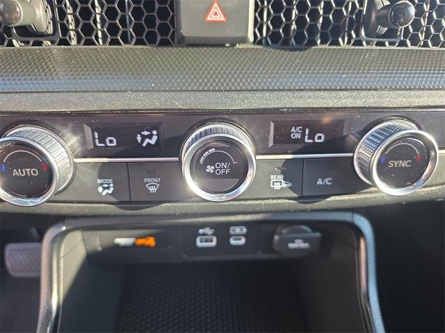 Photo of 2024 Lunar Silver Metallic Honda CR-V