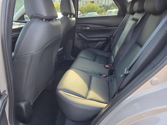 Photo of 2024 Platinum Quartz Metallic Mazda CX-30