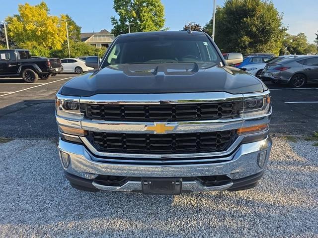 Photo of 2017 Graphite Metallic Chevrolet Silverado 1500