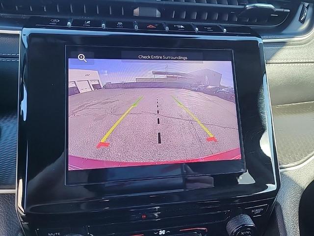 Photo of 2023 Velvet Red Pearlcoat Jeep Grand Cherokee