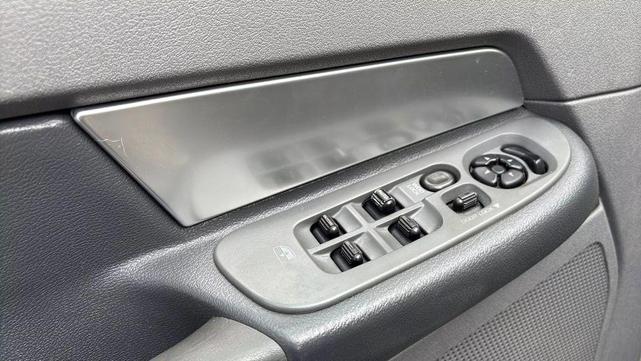 Photo of 2008 Cool Vanilla Clearcoat Dodge Ram 1500