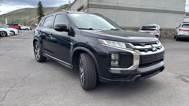 Photo of 2021 Labrador Black Metallic Mitsubishi Outlander Sport
