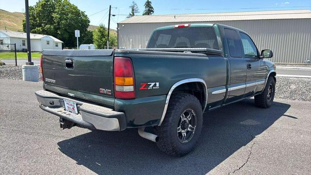 Photo of 2002 Polo Green Metallic GMC Sierra 1500