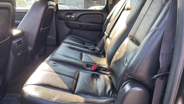 Photo of 2011 Mocha Steel Metallic Chevrolet Suburban
