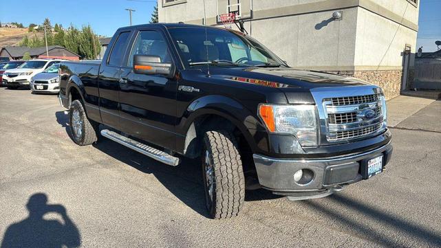 Photo of 2013 Tuxedo Black Metallic Ford F-150