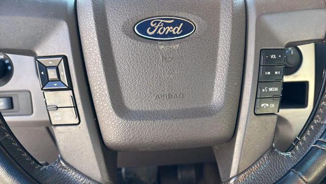 Photo of 2013 Tuxedo Black Metallic Ford F-150