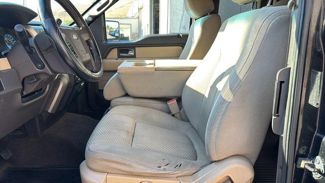 Photo of 2013 Tuxedo Black Metallic Ford F-150