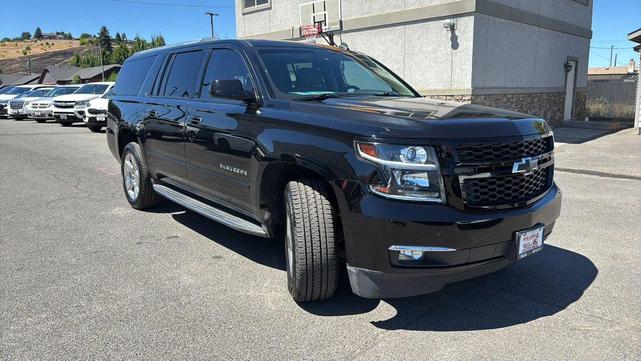 Photo of 2015 Black Chevrolet Suburban