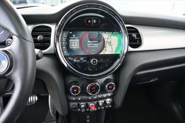 Photo of 2022 John Cooper Works Rebel Green MINI Hardtop