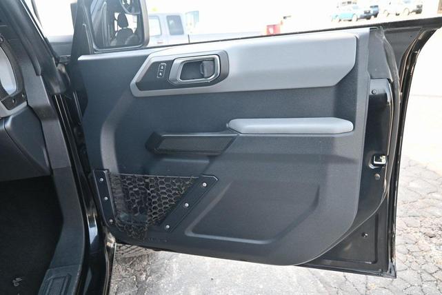 Photo of 2022 Shadow Black Ford Bronco