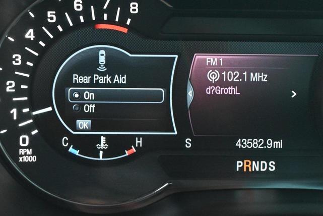 Photo of 2016 Confidential White Tri-Coat Lincoln MKC