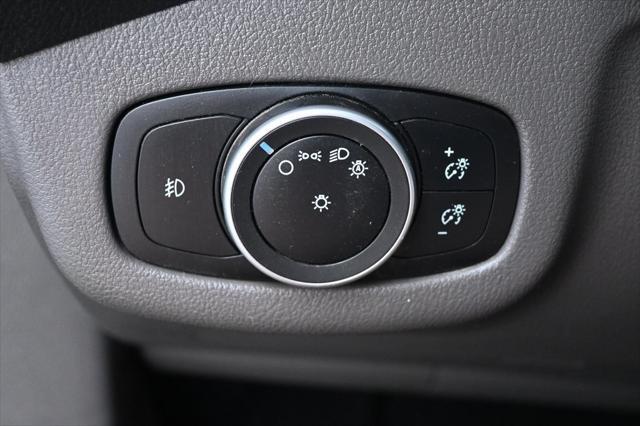 Photo of 2021 Black Metallic Ford Transit Connect