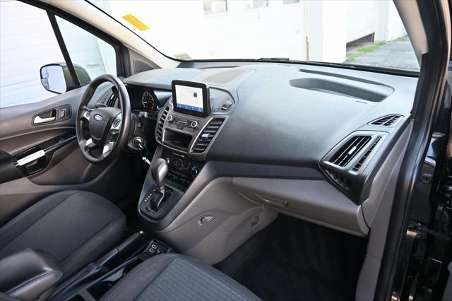 Photo of 2021 Black Metallic Ford Transit Connect