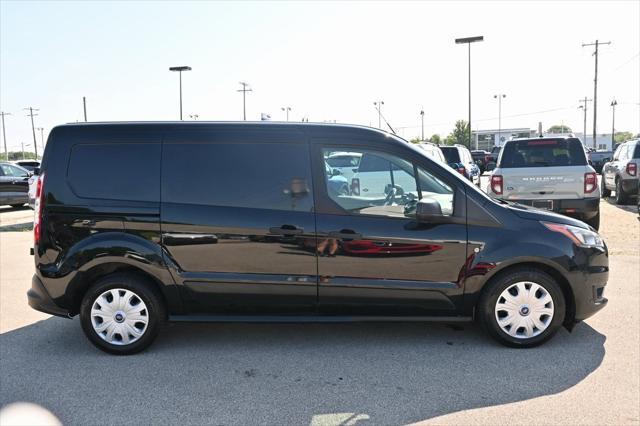 Photo of 2021 Black Metallic Ford Transit Connect