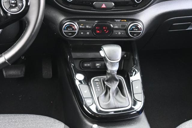 Photo of 2020 Snow White Pearl Kia Soul