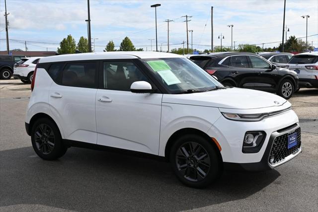 Photo of 2020 Snow White Pearl Kia Soul