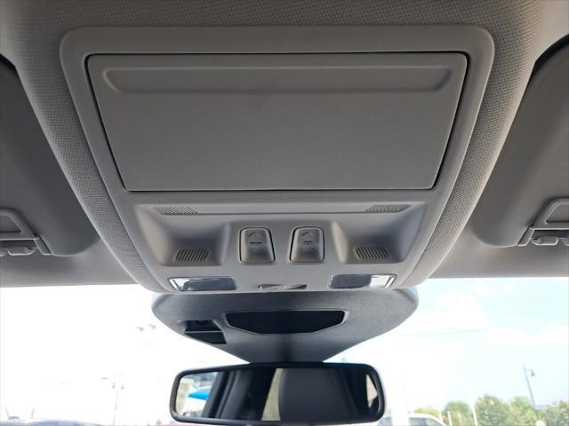 Photo of 2025 White Metallic Ford Escape