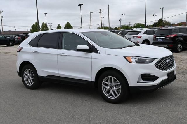Photo of 2024 Oxford White Ford Edge
