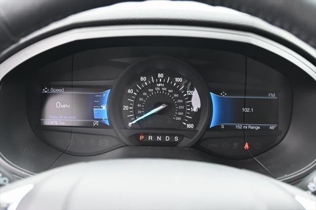 Photo of 2024 Oxford White Ford Edge