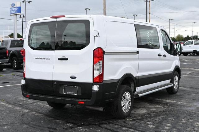 Photo of 2023 OXFORD WHITE Ford Transit-250