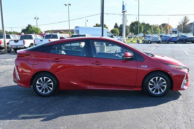 Photo of 2021 Supersonic Red Toyota Prius Prime
