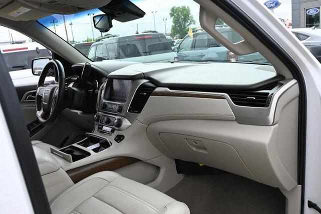 Photo of 2020 White GMC Yukon