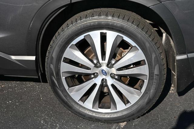 Photo of 2022 Magnetite Gray Metallic Subaru Ascent