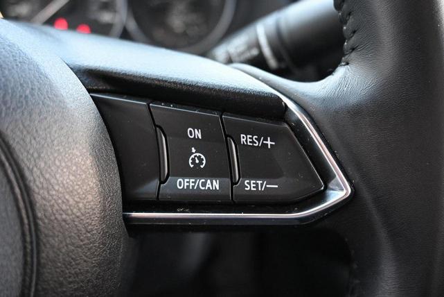 Photo of 2017 Deep Crystal Blue Mazda Mazda6
