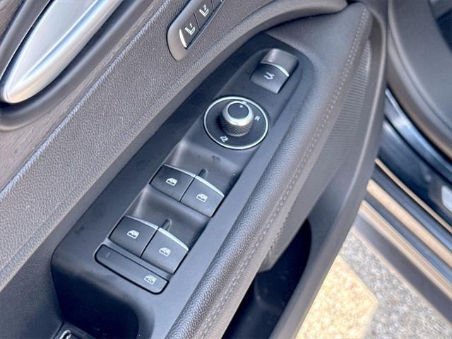 Photo of 2022 Vulcano Black Metallic Alfa Romeo Stelvio