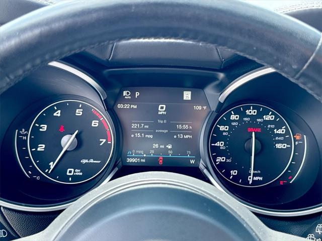 Photo of 2022 Vulcano Black Metallic Alfa Romeo Stelvio