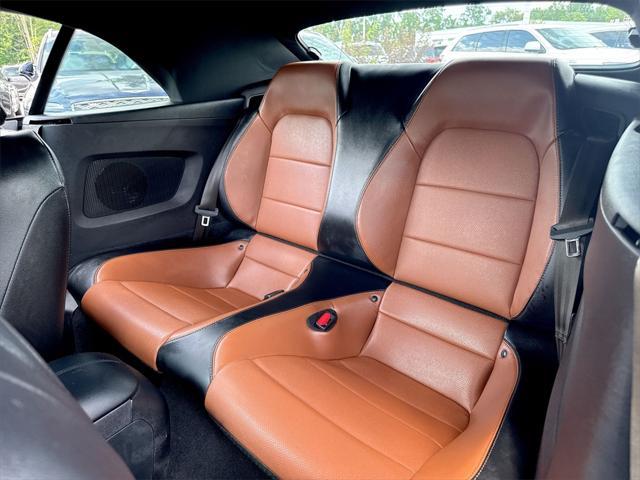 Photo of 2021 Red Ford Mustang