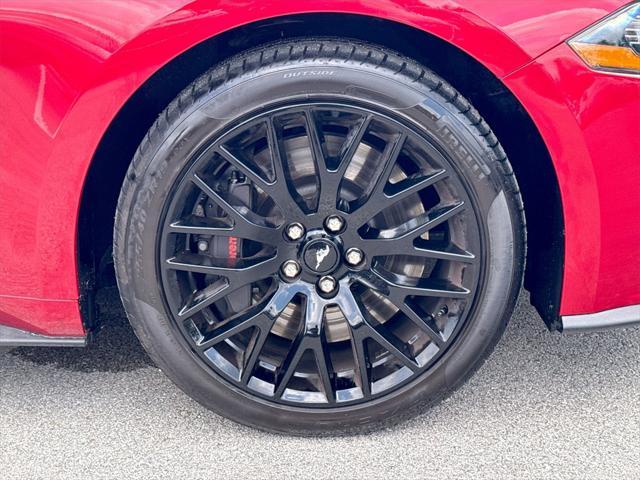 Photo of 2021 Red Ford Mustang
